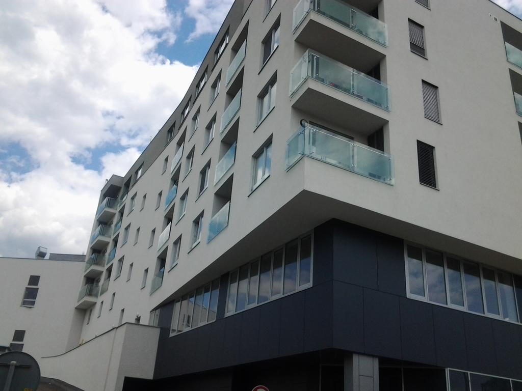 Apartman Halex Centrum City Aupark Piest'any Luaran gambar