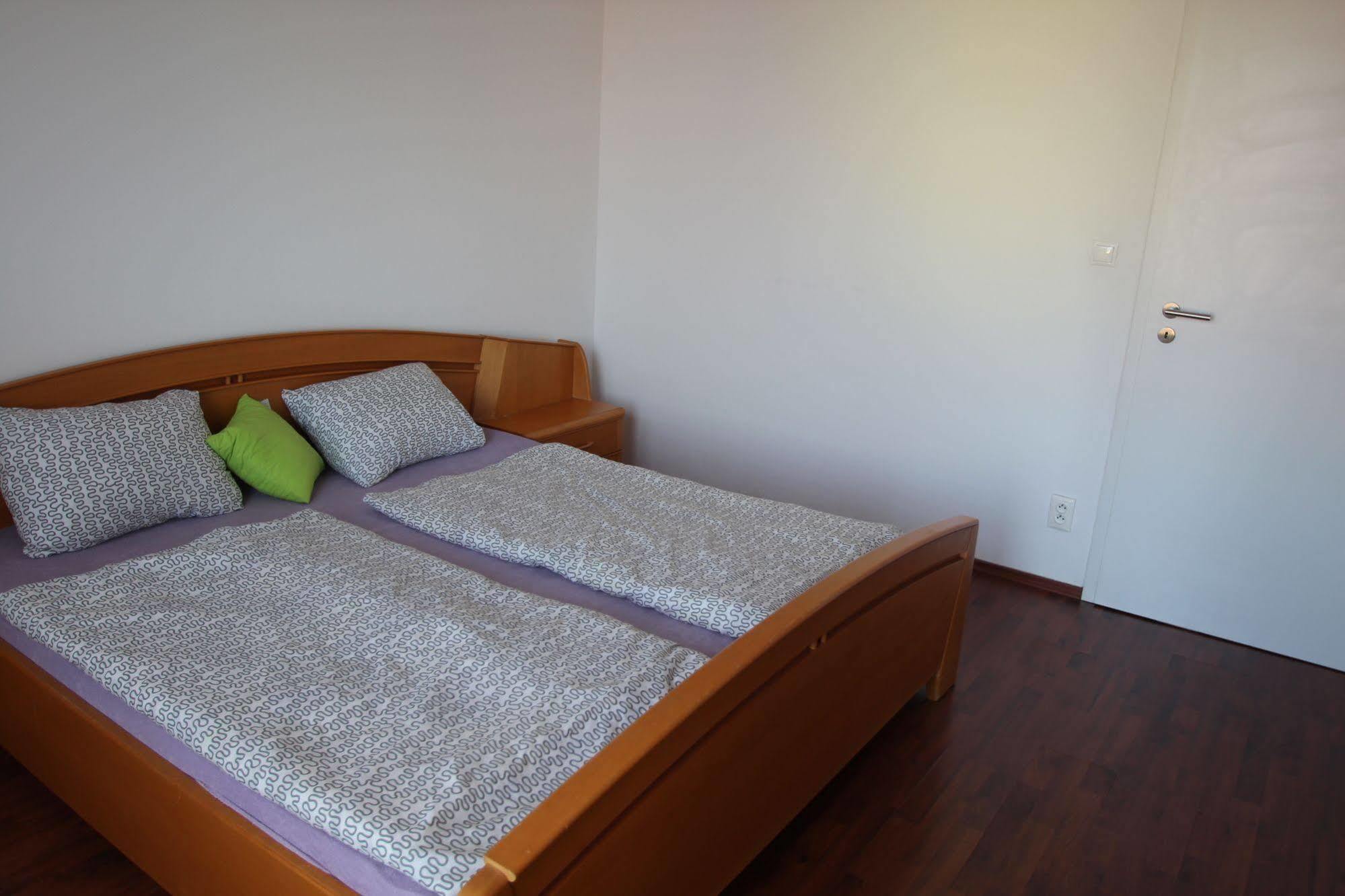 Apartman Halex Centrum City Aupark Piest'any Luaran gambar